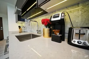 The Wharf Boutique Suites - Image 2