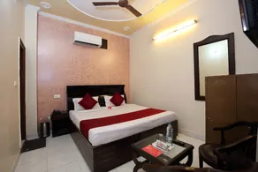 Hotel Shingar Regency by OYO Rooms - Image 4