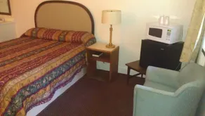 Bremerton Inn - Image 3