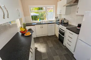 Braunton Blue Dolphin Cottage - Image 2