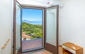 Beautiful Apartment in Policastro Bussentino With 2 Bedrooms and Wifi - Image 3