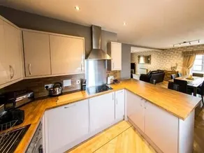 6 Mariners Point - Image 4
