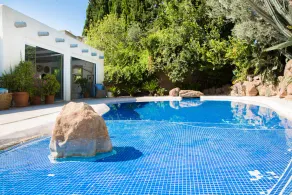 Important Group Villa BD461 5 Bedrooms - Image 2