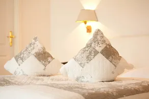Bernhard's - Image 3