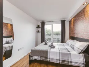 Stratford Apartment - Image 2