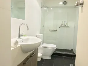 Darling Street Apartments - Image 2