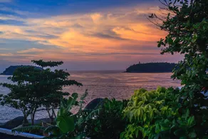 Cape Kata - Oceanfront private pool villa with chef - Image 3