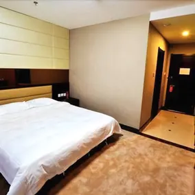 Hexing Hotel - Image 3