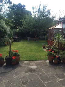 Lolas Bed And Breakfast - Image 4