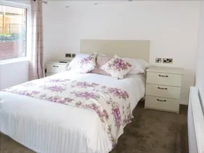 Bluebell Lodge - Image 3