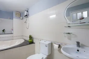 Lala House - Image 3