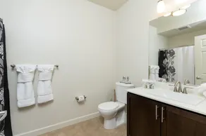 Global Luxury Suites In Sunnyvale - Image 4
