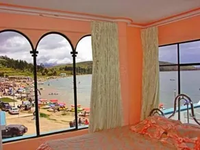 Hostal Brisas del Titicaca - Image 4
