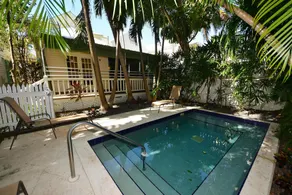 Palm Gardens - Image 5