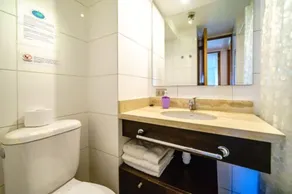 Premium Tours & Lodging Lyon - Image 2