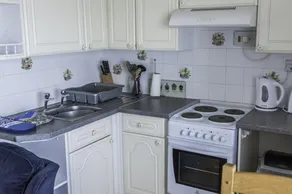 Shanklin Beach Napier Apartment - Image 3