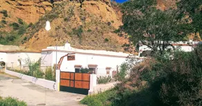Cueva Pluma - Image 5