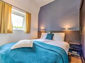 Beautiful Bungalow with Hot Tub in Kaatsheuvel - Image 4