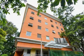 OYO 18803 Smart Inn - Image 3