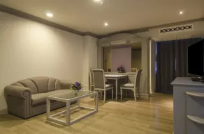 Pantip Hotel Ladphrao - Image 3