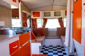 Retro 1960's Caravan With Mountain Views - Image 3