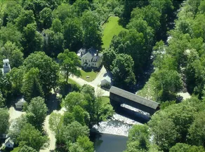 Green River Bridge House - Image 3