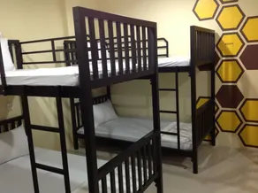 Beehive Patong Hostel - Image 3