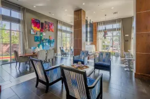 Dream Suites Dallas - Image 2
