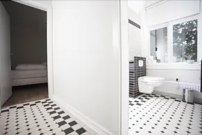 Ambassade Apartments - Image 5