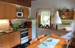 Beautiful Home in Yngsjö With 3 Bedrooms and Wifi - Image 4
