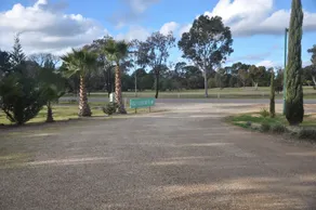 Barooga Golf View Motel - Image 5