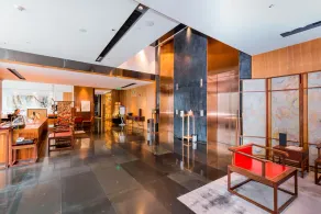 H'Elite Hotel - Image 2