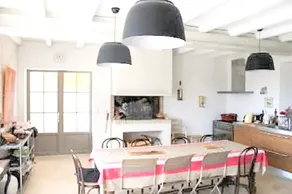 House With 5 Bedrooms in Saint-cyr-en-talmondais, With Private Pool an - Image 4