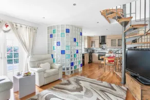 Beach Cottage - Nautical-themed Cottage in Central Totnes - Image 2