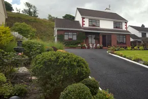 Hazelbrook Bed & Breakfast - Image 5