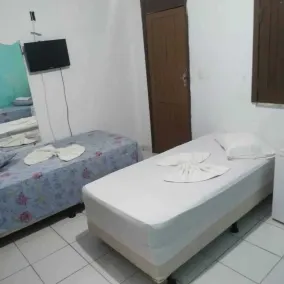 HOSTEL SUITES TAQUARY - PRAIA DO GUAIBIM - Image 2