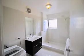 Apartments on Lygon - Image 5