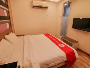 NIDA Rooms Khlong Toei 390 Sky Train - Image 4