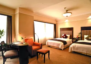Howard Johnson by Wyndham Ginwa Plaza Hotel Xian - Image 2