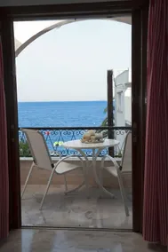 Fotopoulos Apartments - Image 3