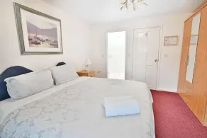 Linhill Guest House - Image 4