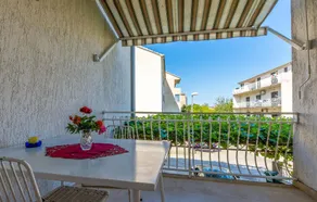 Stunning Apartment in Stobrec With Wifi - Image 2