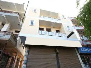Hotel Riyasat By OYO Rooms - Image 4