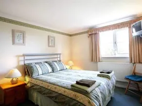 St. Edmundsbury Bed and Breakfast - Image 4