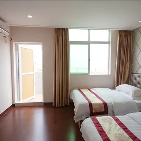 Longquan Hotel - Image 5