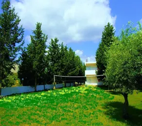 Loutanis Hotel - Image 3