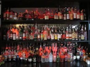 Station Hotel - Image 3