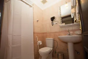Al Nosour Al Mohajreen Hotel - Image 3