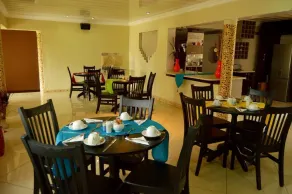 Clifford's Lodge & Spa - Image 5