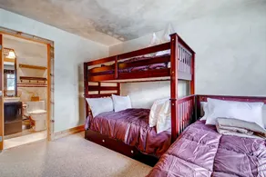 The Meadows Townhomes - Image 5